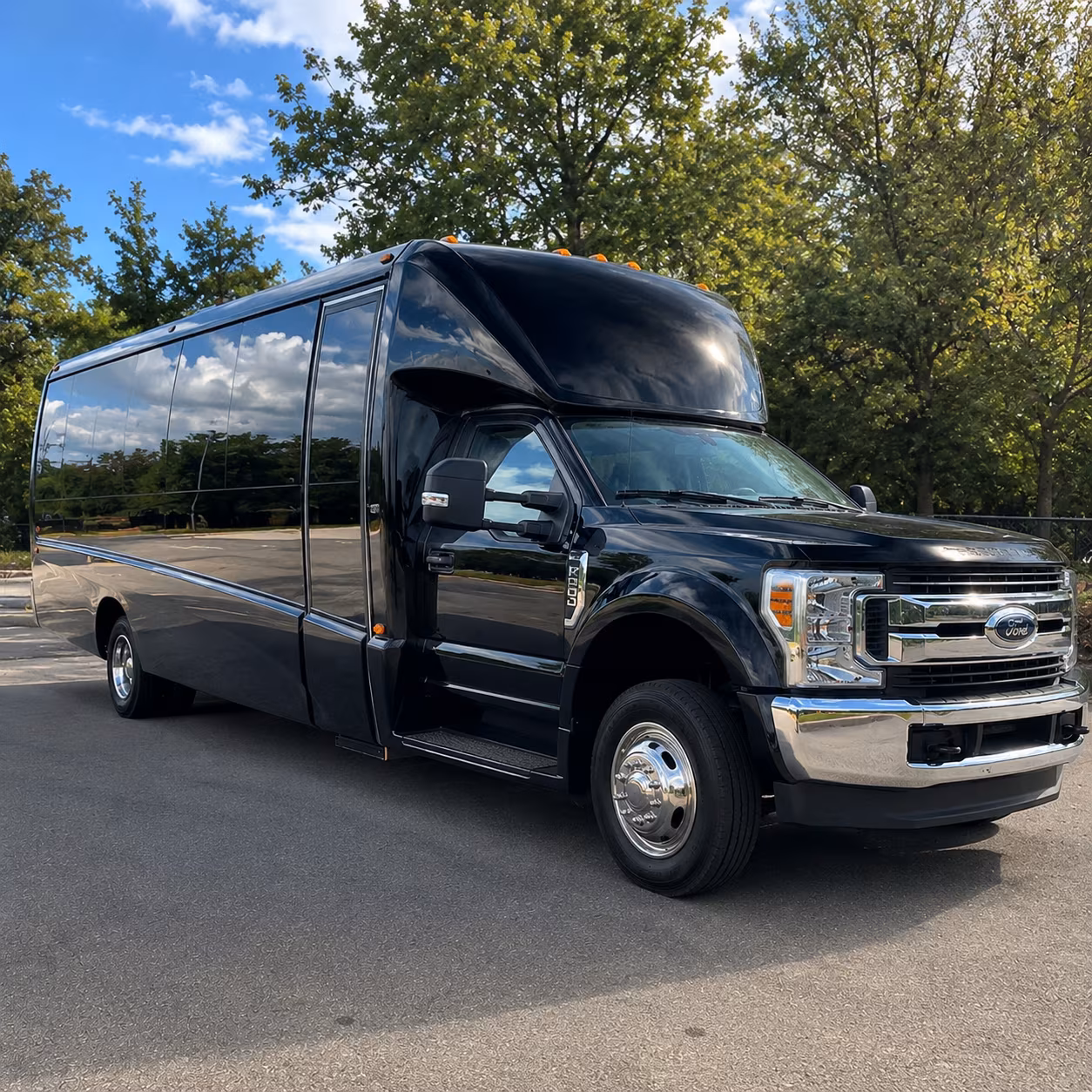 moreno valley prom party bus rentals in moreno valley