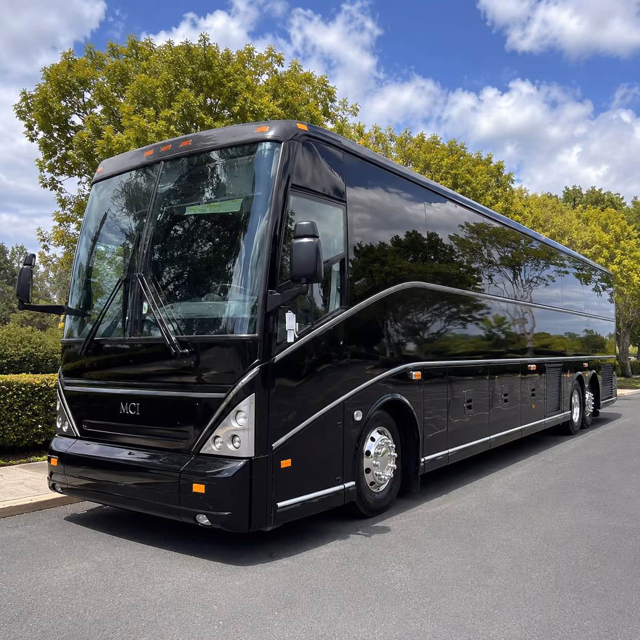rialto bring your wedding guests together with a rialto charter bus