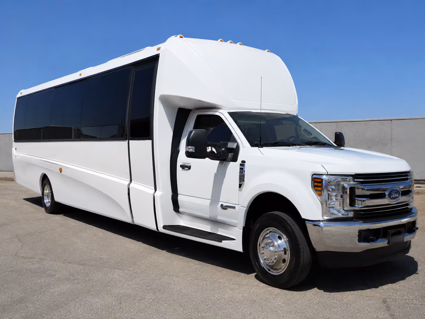 upland professional corporate charter bus rentals in upland